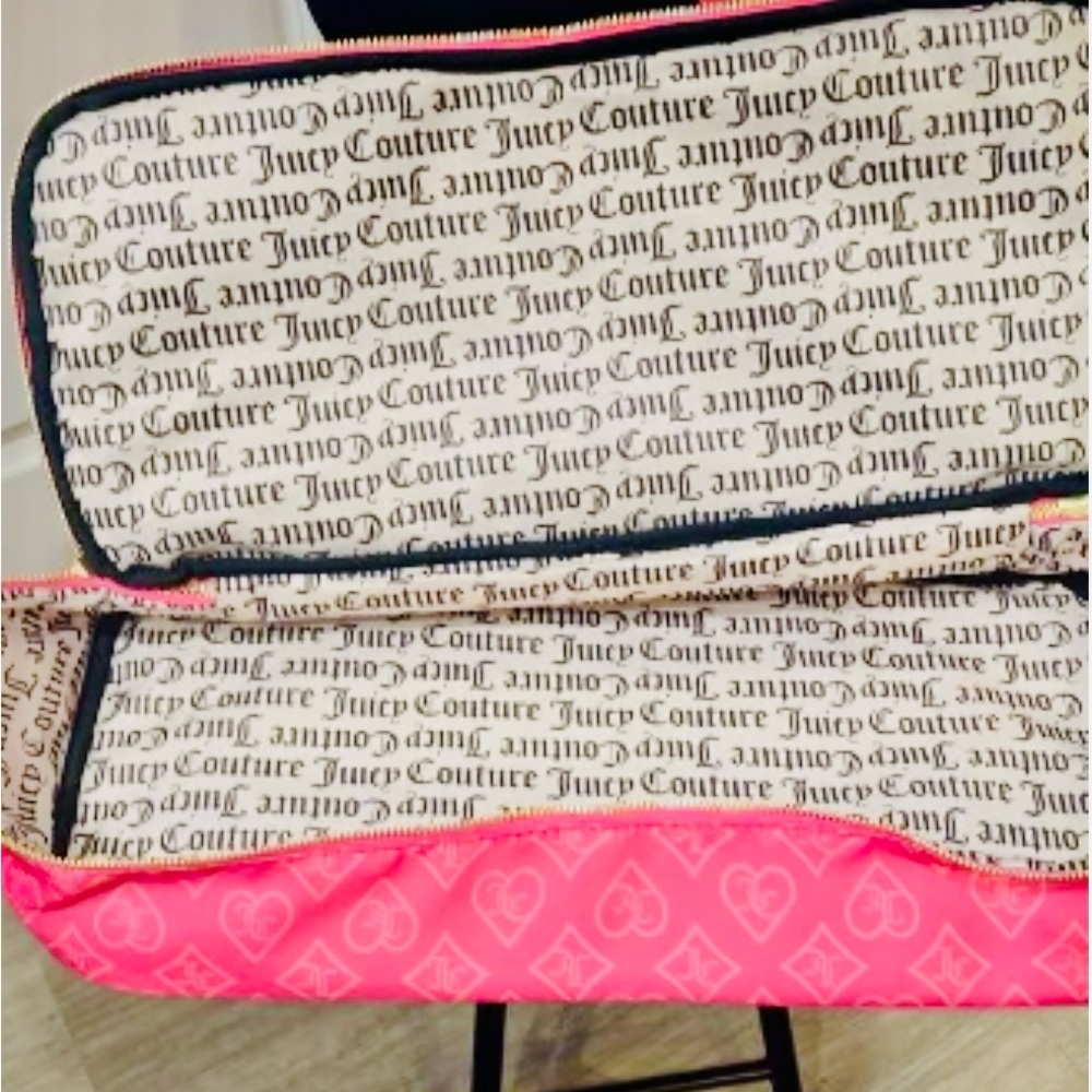 Juicy Couture Pink Logo Travel Bag - Picture 7 of 15